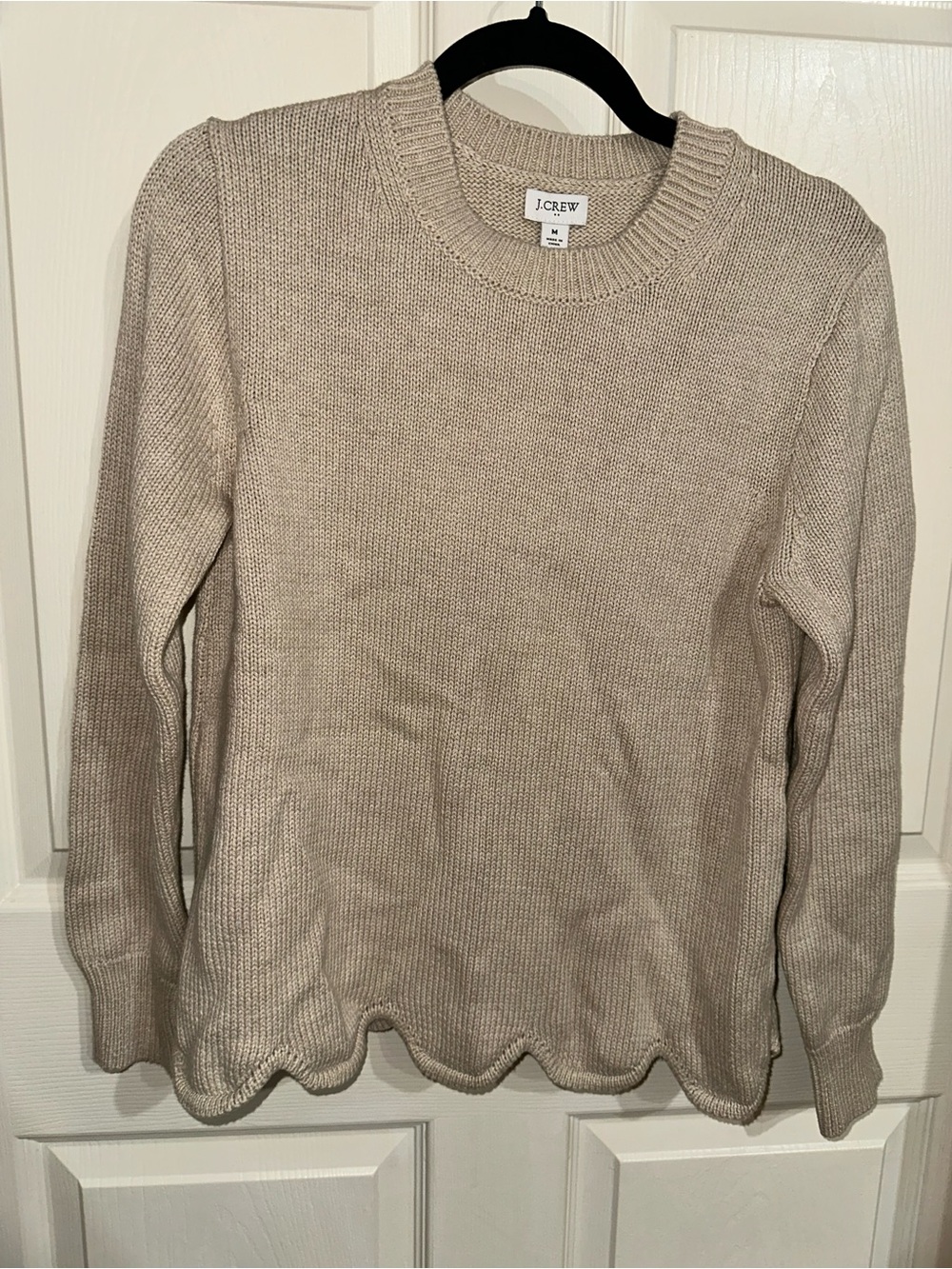 J. Crew outlet scalloped hem Crewneck Sweater Beige M fall winter